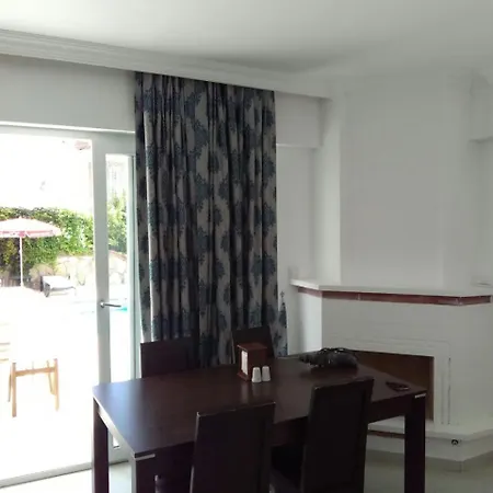 Villa Pine 2 Cedit